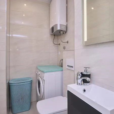 Pax By Litto * Split