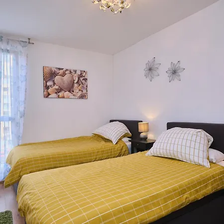 Pax Apartment Split