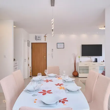 Apartmán Pax *